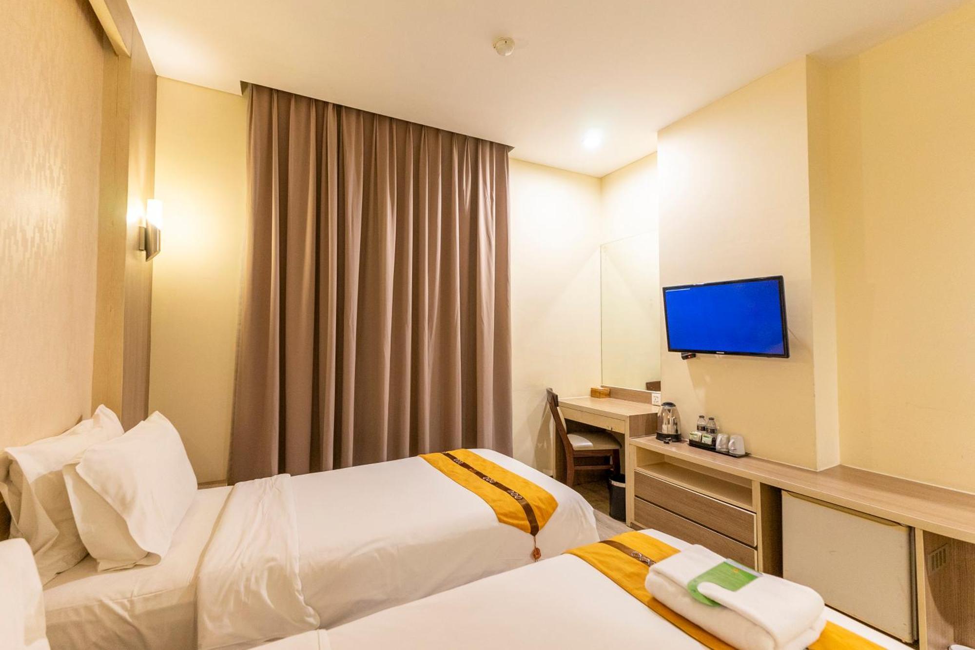 Oria Hotel 3*
